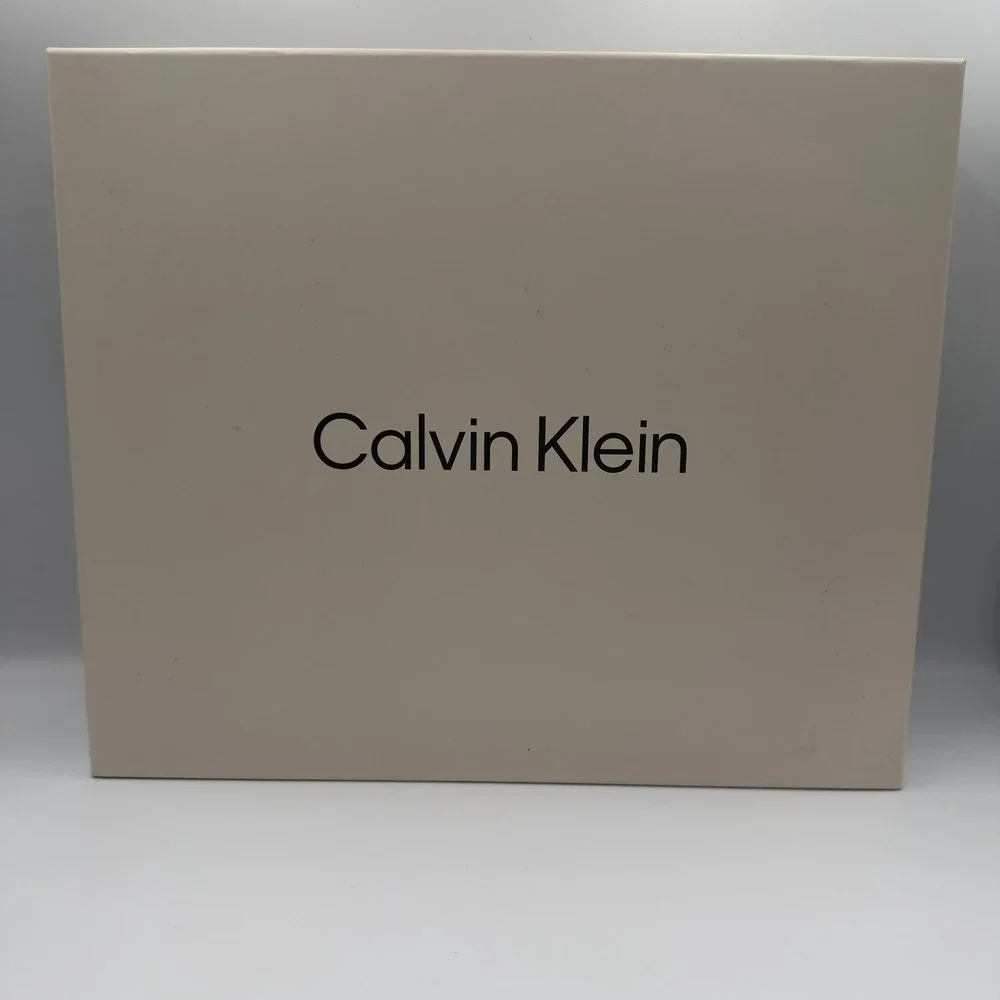 Calvin Klein Mens Hat and Scarf Set Gray Knit Beanie Scarf Boxed NEW SEALED